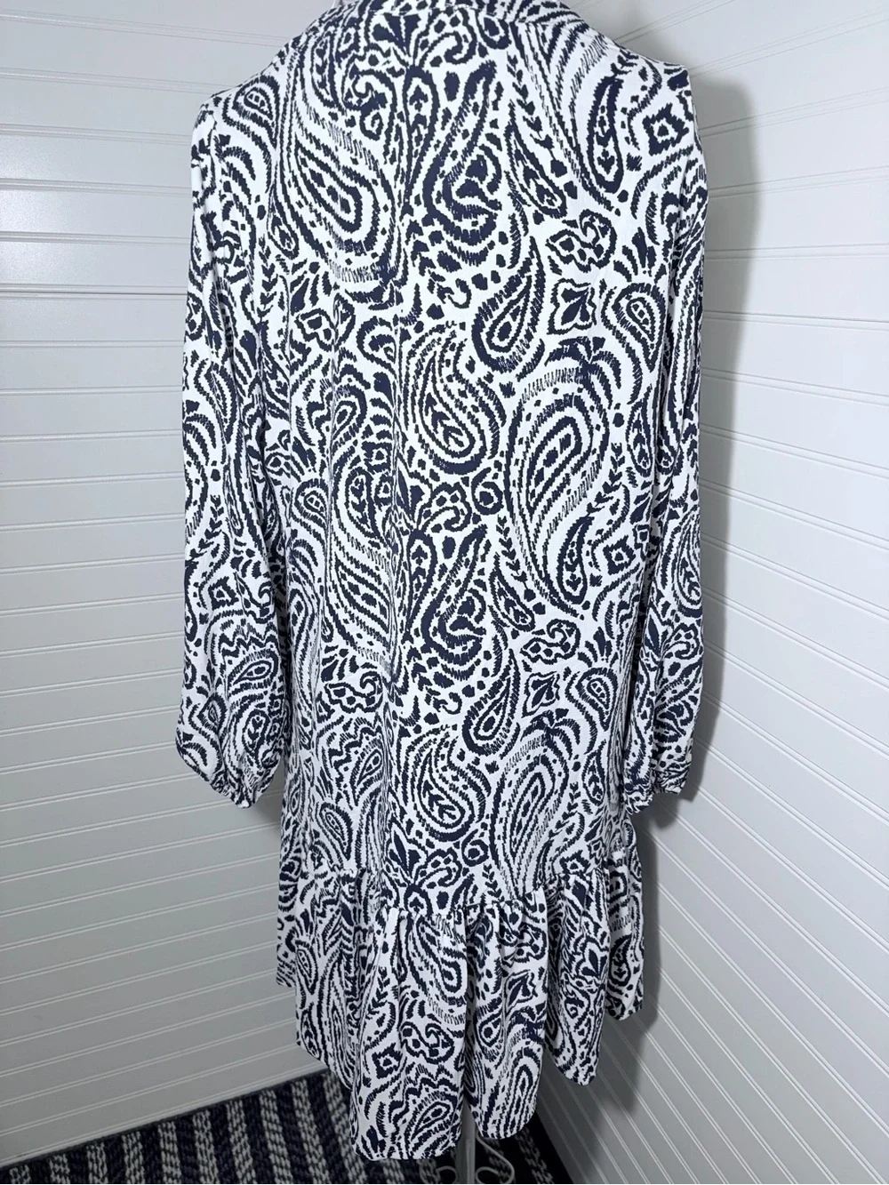 Navy & White Paisley Long Sleeve Tiered V-Neck Dress by